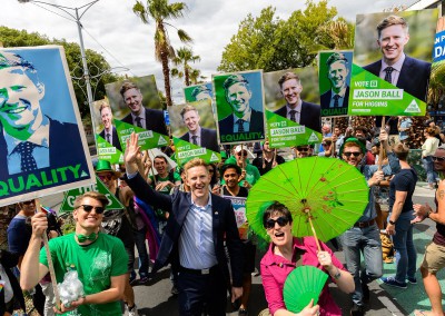 jason ball with greens rally